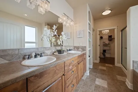 330 NW 28th Street Redmond OR 97756