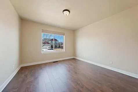 330 NW 28th Street Redmond OR 97756