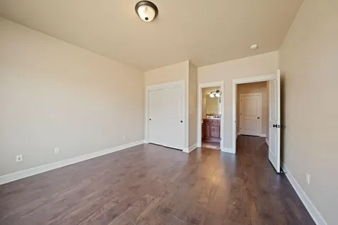 330 NW 28th Street Redmond OR 97756