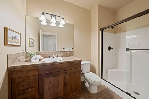 330 NW 28th Street Redmond OR 97756