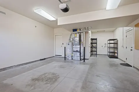 330 NW 28th Street Redmond OR 97756