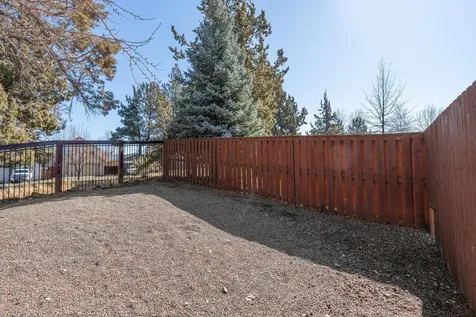 330 NW 28th Street Redmond OR 97756