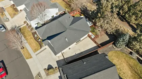 330 NW 28th Street Redmond OR 97756