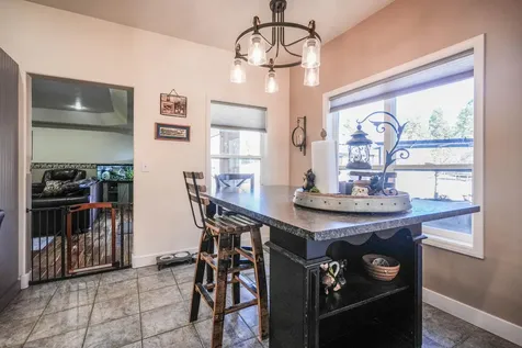 3633 Collier Lane Klamath Falls OR 97603