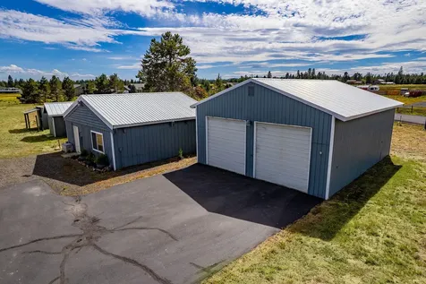 16631 Serpentine Drive La Pine OR 97739