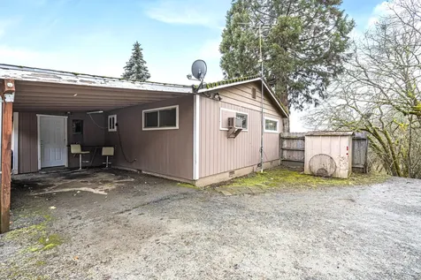 618 NE Greenfield Road Grants Pass OR 97526