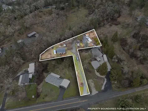 618 NE Greenfield Road Grants Pass OR 97526