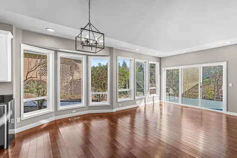 828 Roca Street Ashland OR 97520