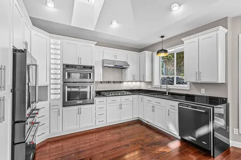828 Roca Street Ashland OR 97520