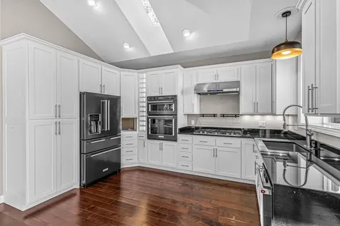 828 Roca Street Ashland OR 97520