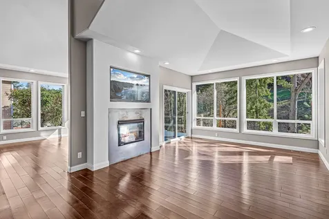 828 Roca Street Ashland OR 97520