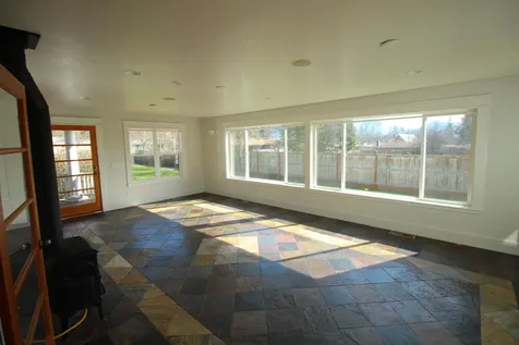 1316 NE Evans Street Grants Pass OR 97526