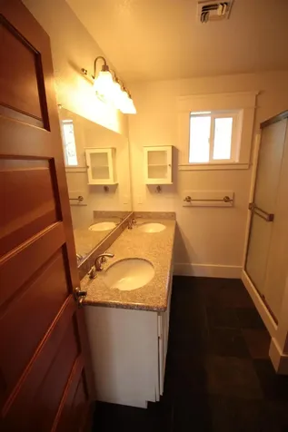 1316 NE Evans Street Grants Pass OR 97526