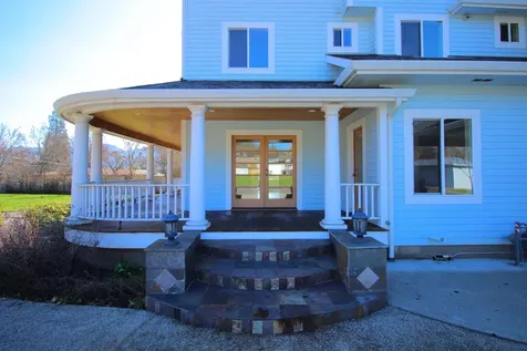 1316 NE Evans Street Grants Pass OR 97526