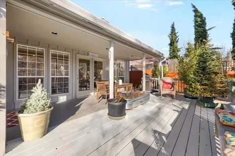 4608 Eagle Trace Drive Medford OR 97504