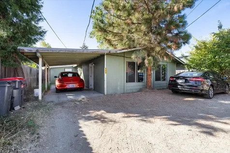 597 Benson Street Medford OR 97501
