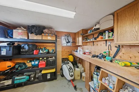 64835 Hunnell Road Bend OR 97703