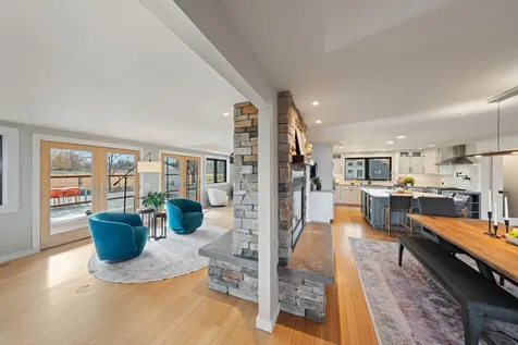 64835 Hunnell Road Bend OR 97703