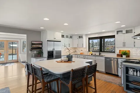 64835 Hunnell Road Bend OR 97703