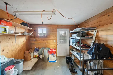 64835 Hunnell Road Bend OR 97703