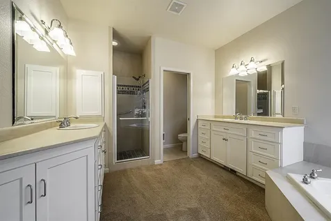 271 Island Pointe Drive Medford OR 97504