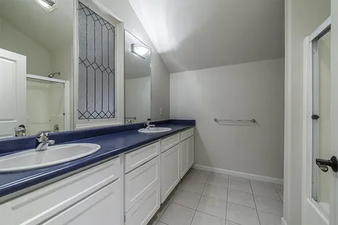 271 Island Pointe Drive Medford OR 97504