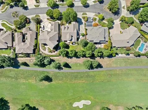 271 Island Pointe Drive Medford OR 97504