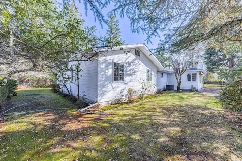 2444 Elk Lane Grants Pass OR 97527