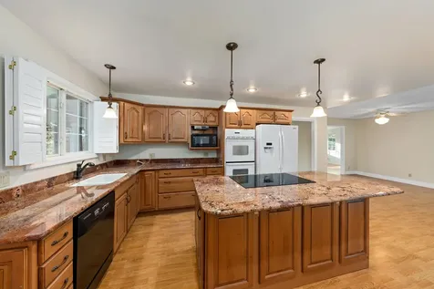 2444 Elk Lane Grants Pass OR 97527