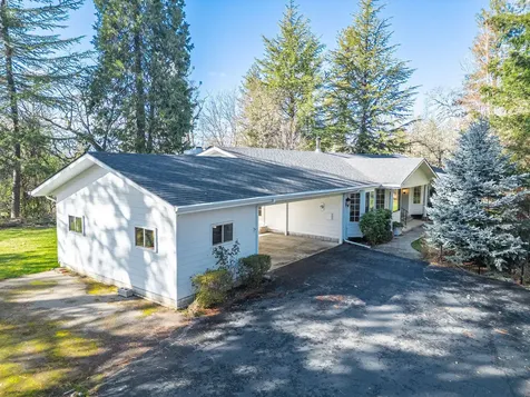 2444 Elk Lane Grants Pass OR 97527