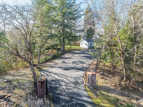 2444 Elk Lane Grants Pass OR 97527