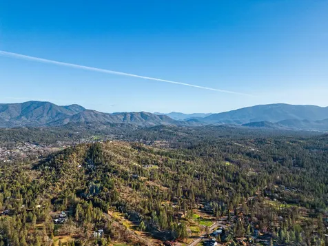 2444 Elk Lane Grants Pass OR 97527