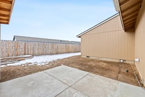 210 E Sage Lane Culver OR 97734
