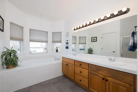 2581 NE Lynda Lane Bend OR 97701