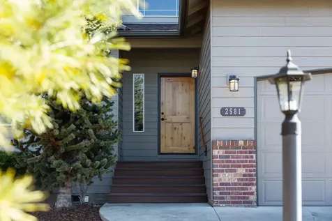 2581 NE Lynda Lane Bend OR 97701