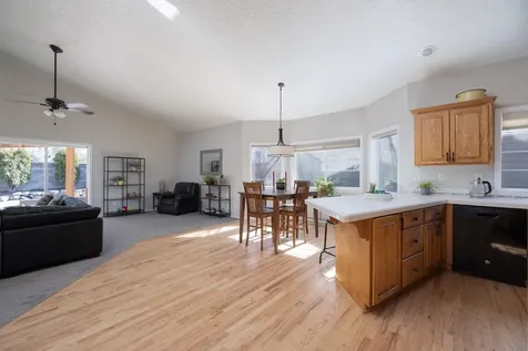 2581 NE Lynda Lane Bend OR 97701