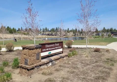 1595 NW Mount Washington Drive Bend OR 97703