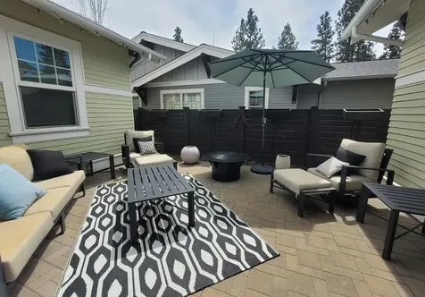 1595 NW Mount Washington Drive Bend OR 97703