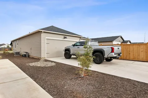 1278 NE Boxcar Drive Prineville OR 97754
