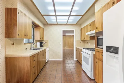 1216 NE Meier Drive Grants Pass OR 97526
