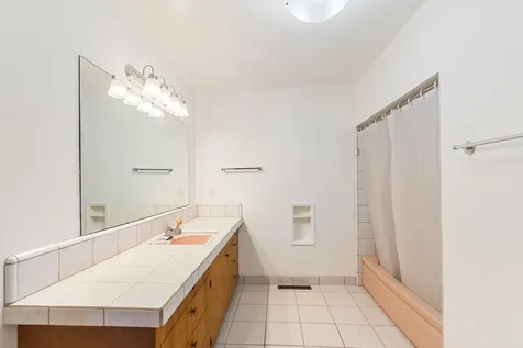 1216 NE Meier Drive Grants Pass OR 97526