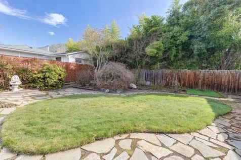 1216 NE Meier Drive Grants Pass OR 97526