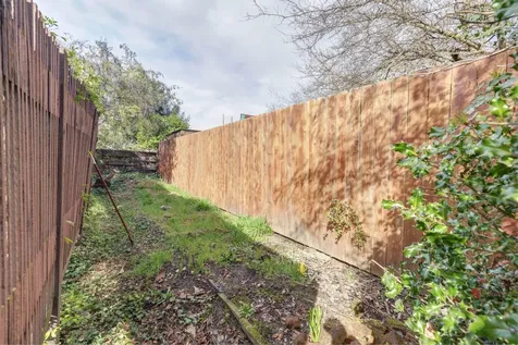 1216 NE Meier Drive Grants Pass OR 97526