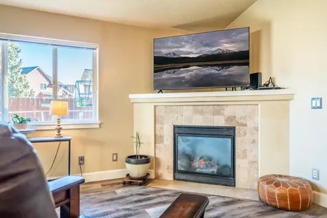 63806 Hunters Circle Bend OR 97701