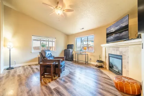 63806 Hunters Circle Bend OR 97701