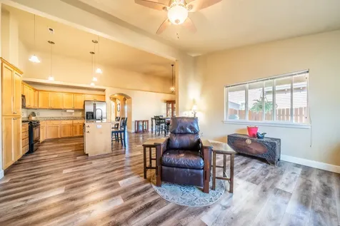 63806 Hunters Circle Bend OR 97701