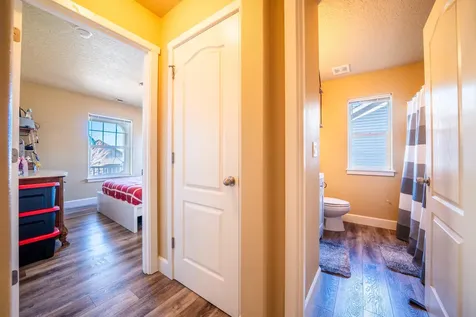 63806 Hunters Circle Bend OR 97701