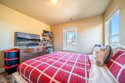 63806 Hunters Circle Bend OR 97701
