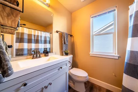 63806 Hunters Circle Bend OR 97701