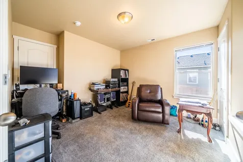 63806 Hunters Circle Bend OR 97701